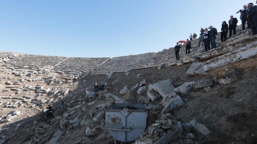 Adıyaman’da, ‘Herakles’in sopasının kabartması bulundu