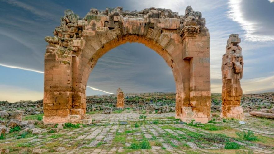 Şanlıurfa gezilecek yerler: Tarihindeki birçok önemli olayla Şanlıurfa…