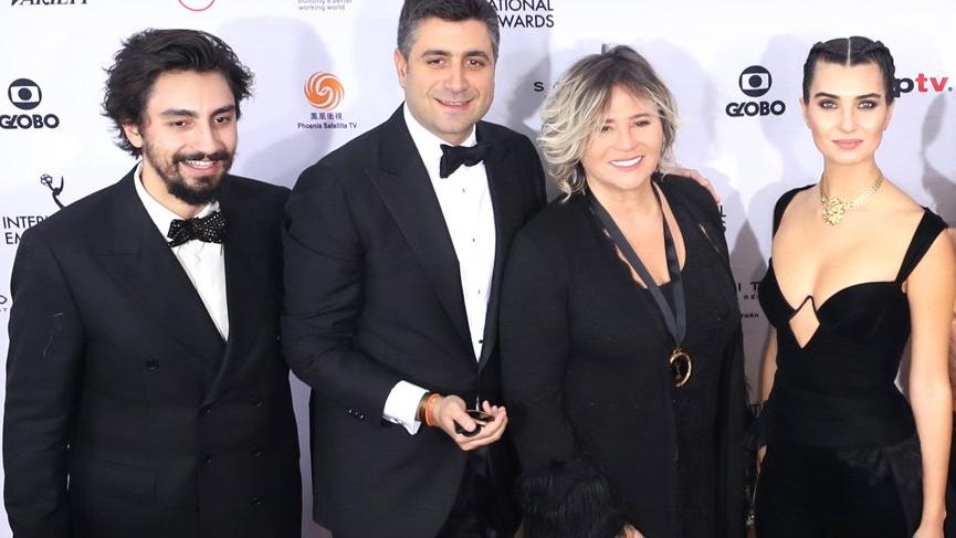 Tuba Büyüküstün’ün sevgilisi Umut Evirgen’e ilginç yorum