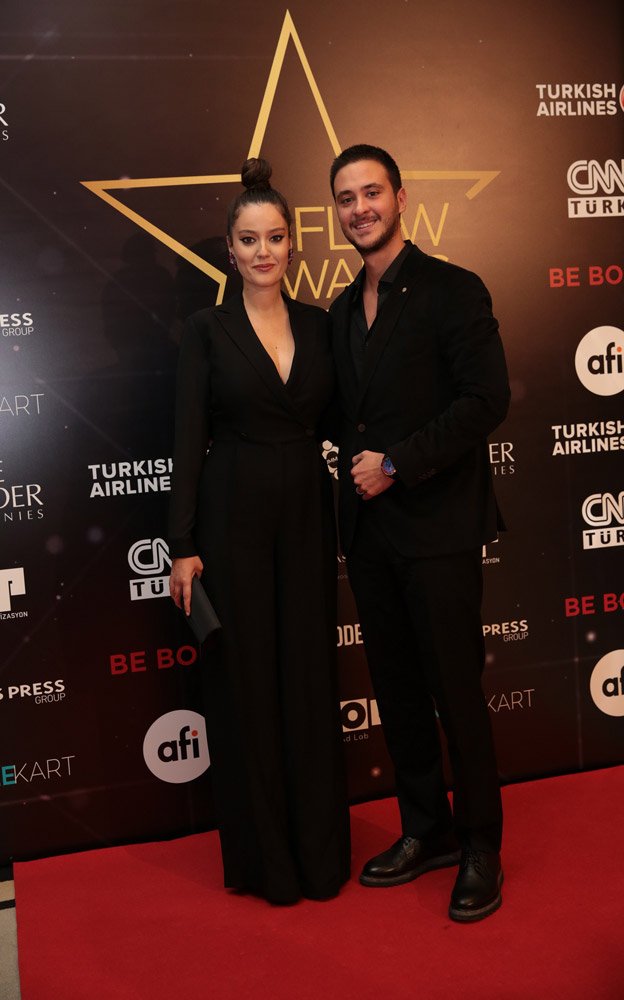 Pelin Akil Anıl Altan