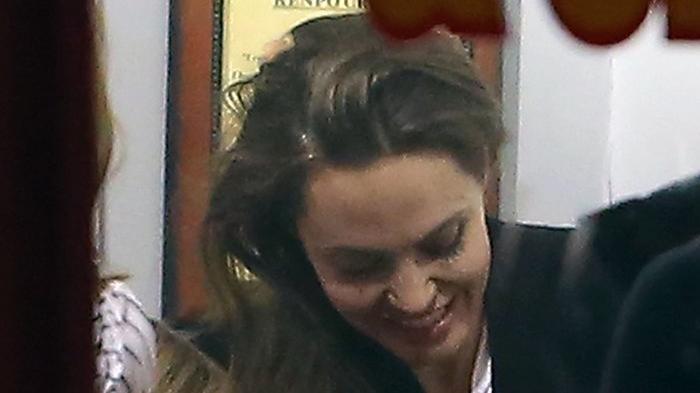 Angelina Jolie, yeni bir Tomb Raider yetiştiriyor