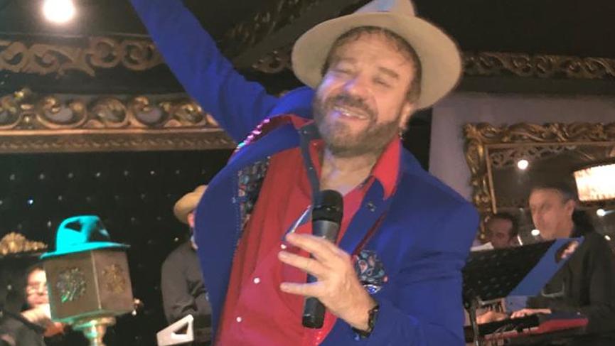 Atilla Atasoy’dan müthiş performans