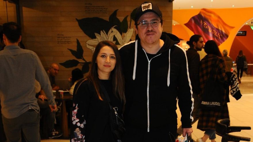 İbrahim Büyükak ve eşi Nurdan Beşen: “Herkesin yeni yılı kutlu olsun”