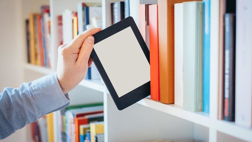 “E-kitaba getirilen vergi kültür hayatına darbedir”