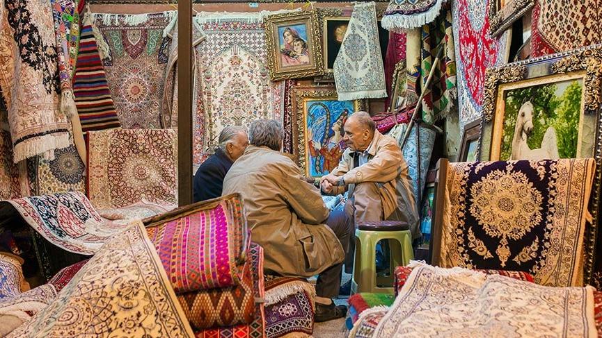 İranlılar ve ısrarlı nezaket kuralları