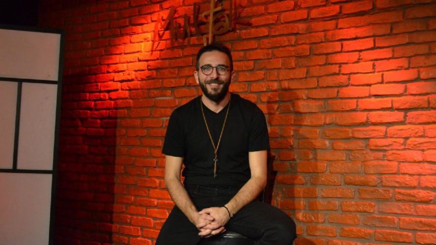 Sıradışı bir psikolog: Bar Psikoloğu