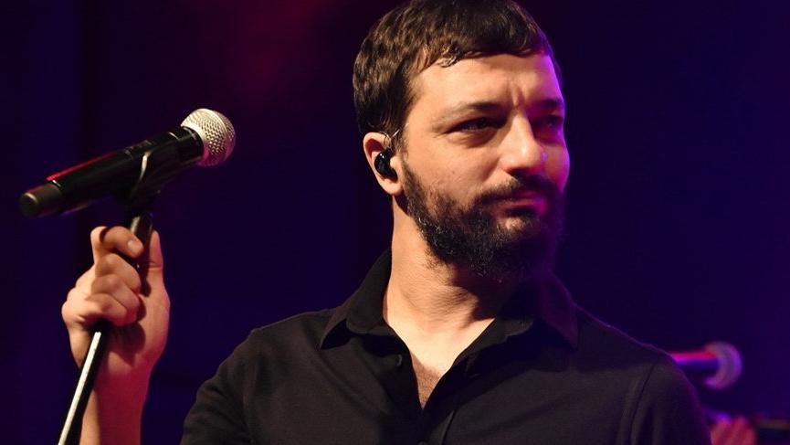Mehmet Erdem kadınlara şiddeti lanetledi