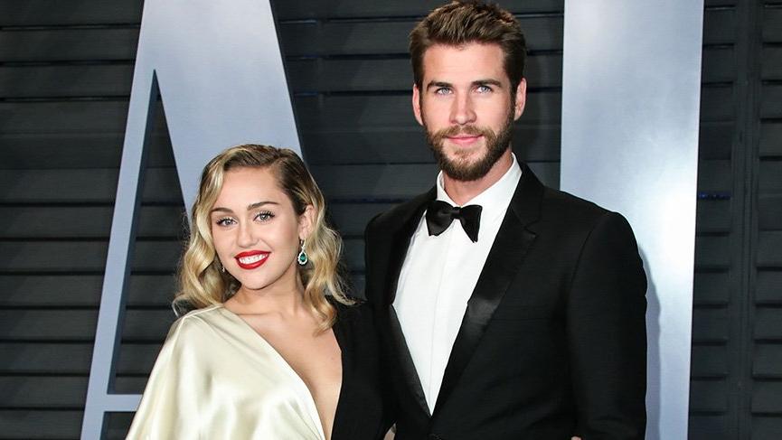 Miley Cyrus ve Liam Hemsworth evlendi Miley Cyrus ve Liam Hemsworth evlendi