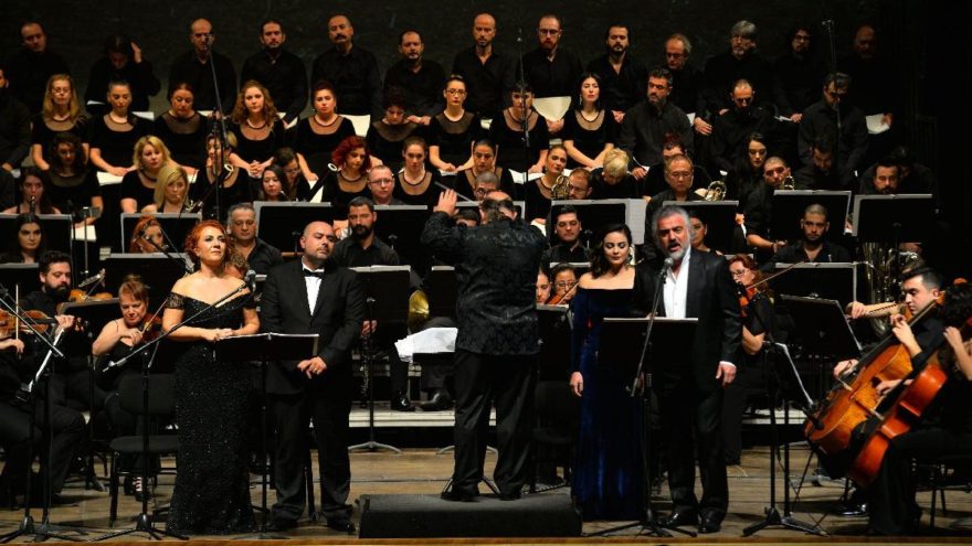 Neşet Ertaş’ın eserleri ‘senfonik’ olarak seslendirildi