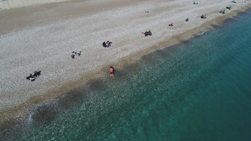 Antalya yaza kaldığı yerden devam ediyor