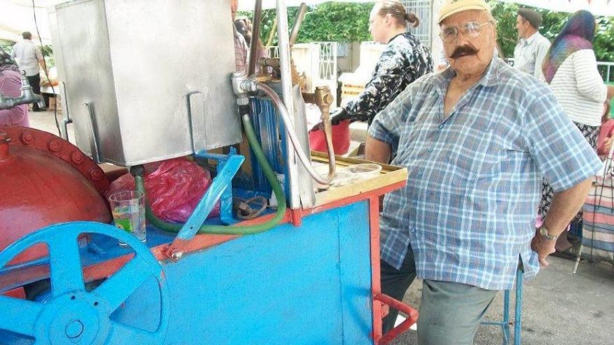 Nazilli’nin ‘efsane gazozcusu’ hayatını kaybetti