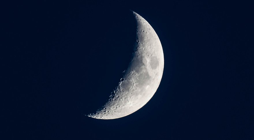 Yeni Ay'a Mars ve Neptün pek de keyifli olmayan bir açı yapacaklar. Hayal kırıklığı, yetersizlik duygusu ve hayatınızda yer alan sorunlara karşı çözüm üretemez bir durumda hissedebilirsiniz. Enerjiniz düşüktür, canınız hiçbir şey yapmak istemez.