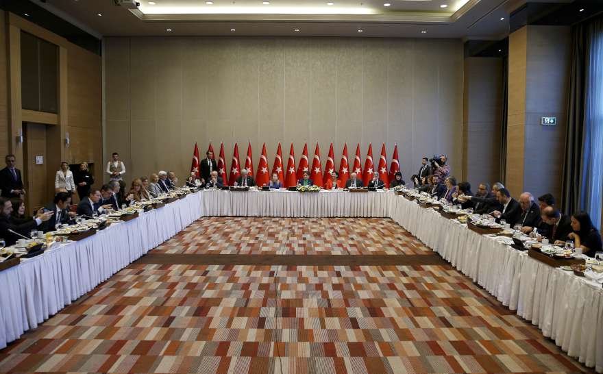 İYİ Parti lideri Meral Akşener Ankara'da gazetecilerle kahvaltıda bir araya geldi. Foto AA