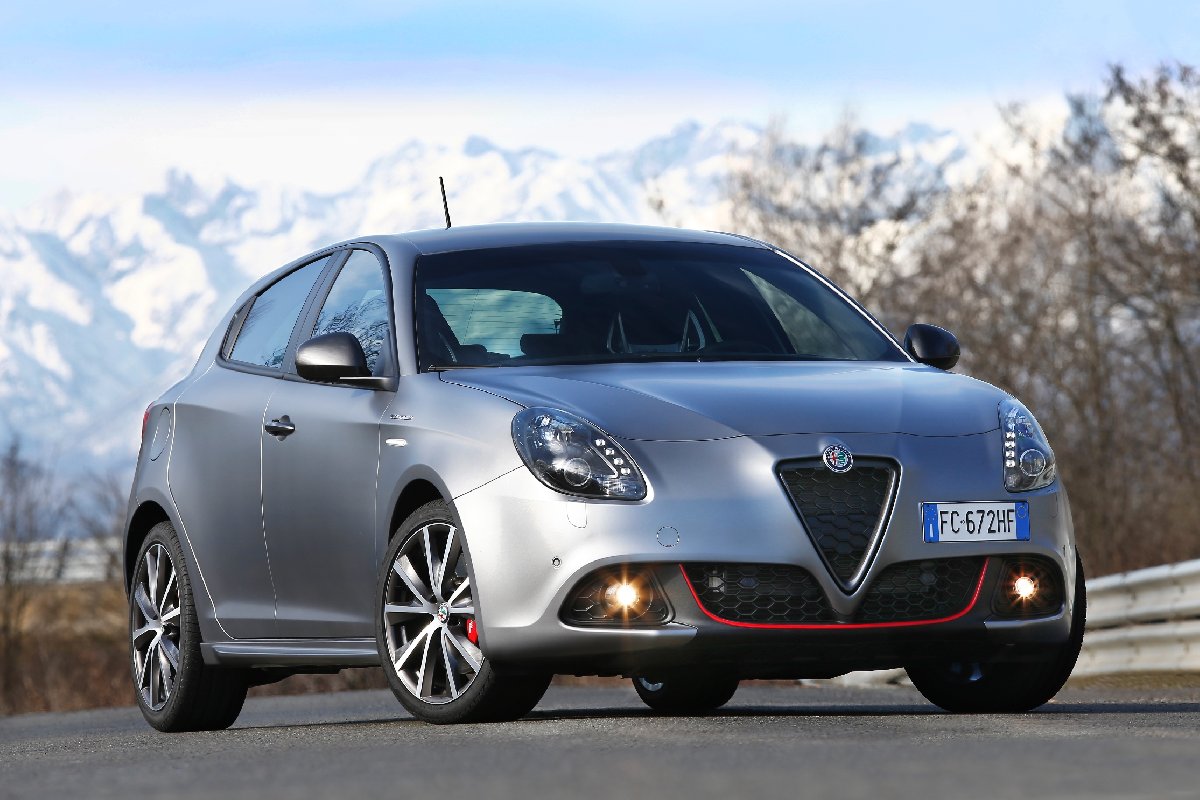alfa-romeo-giulietta