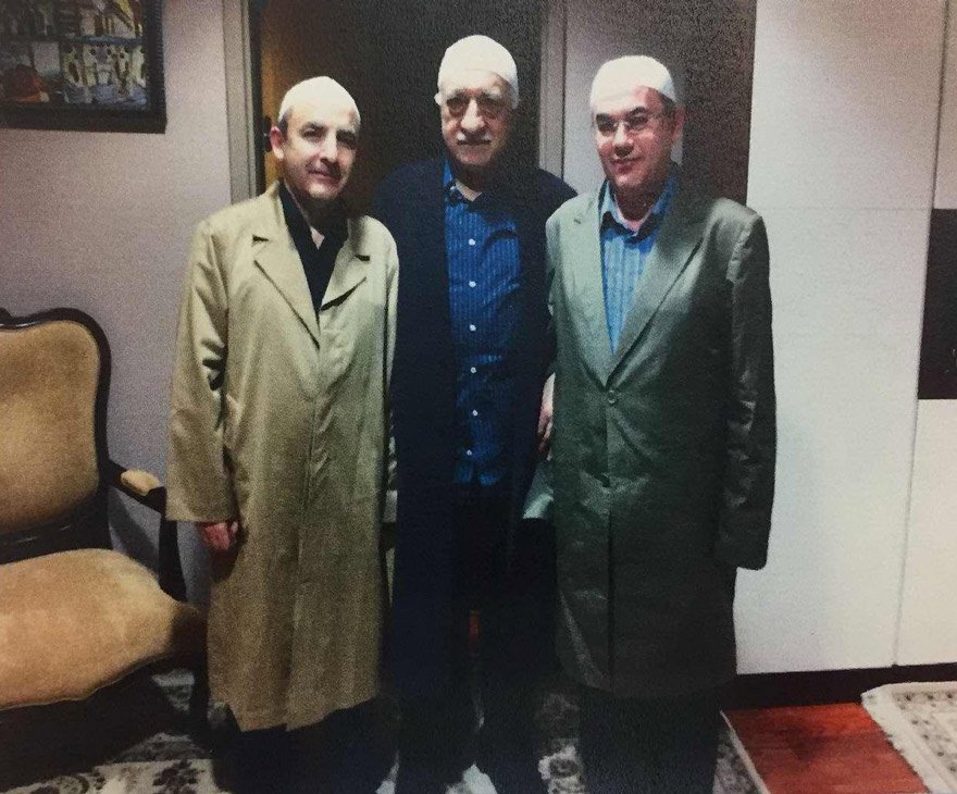 Fetullah'ın askeri Orhan Sipahioğlu... Deniz Kuvvetleri'nde Kurmay Binbaşı'ydı ve ordudan atılmıştı.