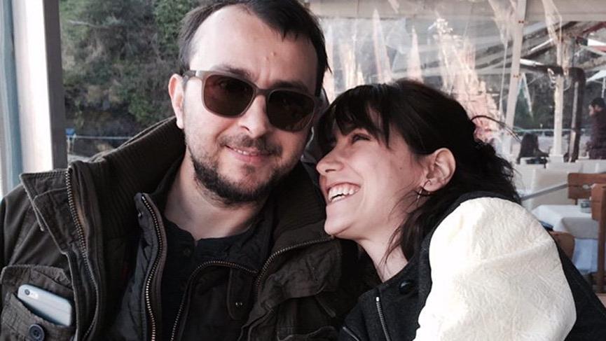 Hazal Kaya ve Ali Atay nişanlandı