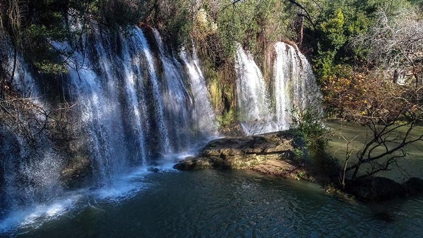 Antalya’nın şelaleleri yağmurla çağladı
