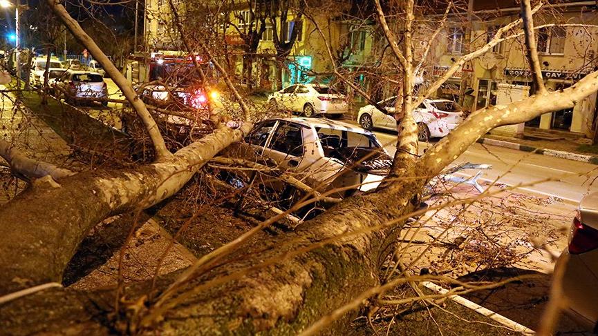 Meteoroloji’den fırtına ve sağanak uyarısı! Son hava durumu verileri…