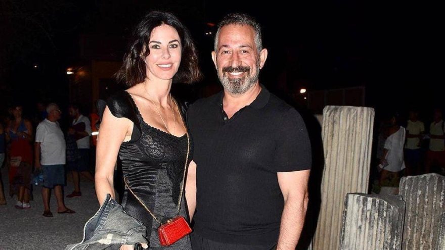 Defne Samyeli’den sevgilisi Cem Yılmaz’a yeni yıl hediyesi