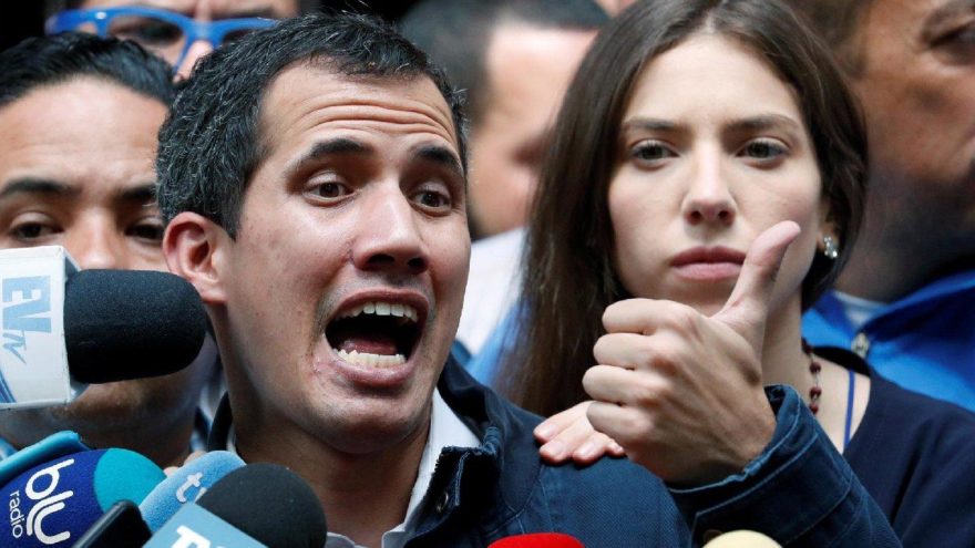 Guaido için ülkeden çıkış yasağı ve mal varlıklarına el konması kararı istendi