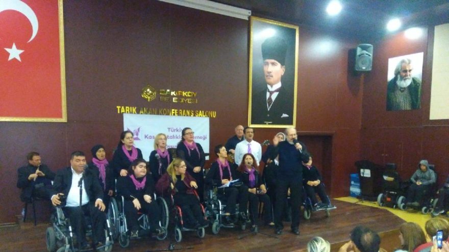 Türkiye Kas Hastalıkları Derneği 40. yılını kutladı