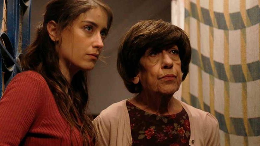 Hazal Kaya’ya Ayşen Gruda’nın ölümünü takipçileri hatırlattı!