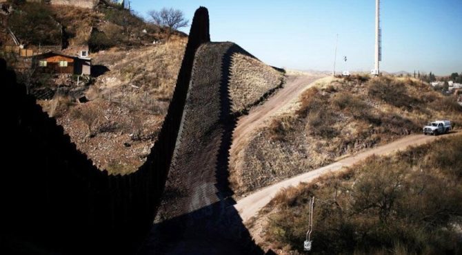 ABD-Meksika sınırında bir çocuk daha öldü 9