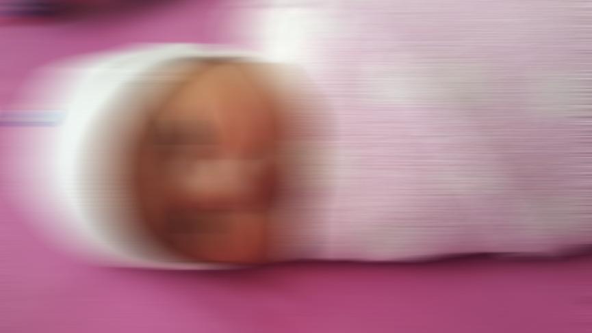 20 günlük bebeği diri diri toprağa gömdüler