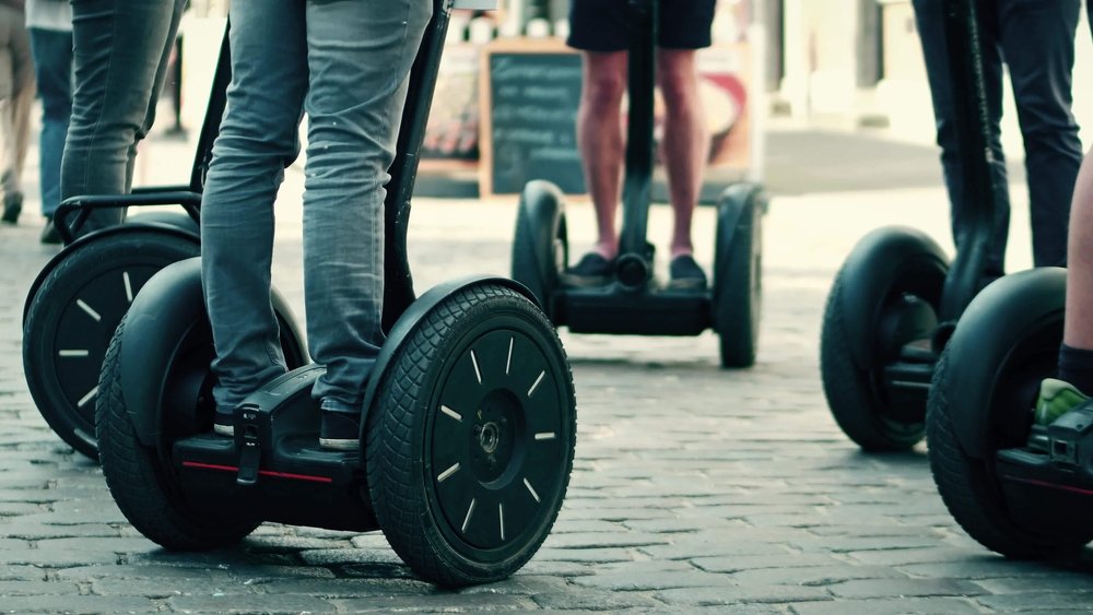 Segway'ı icat edip, onunla uçurumdan aşağıya düşerek ölmek: Jimi Heselden, 2010