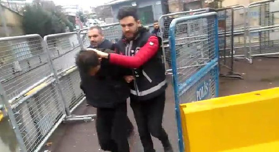 Katil kardeş kısa sürede yakalandı.