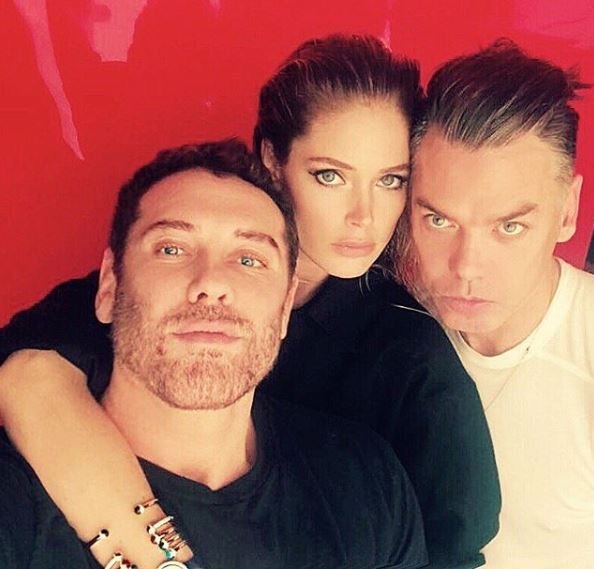 Mert Alaş, Doutzen Kroes ve Marcus Piggot