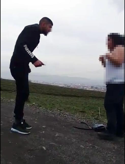 Genç kızların kıyafetlerini bıçak zoruyla çıkarttıran Ahmet D. cinsel istismarda da bulundu Foto: DHA