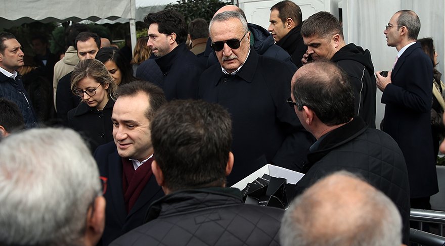 Eski İçişleri Bakanı Mehmet Ağar