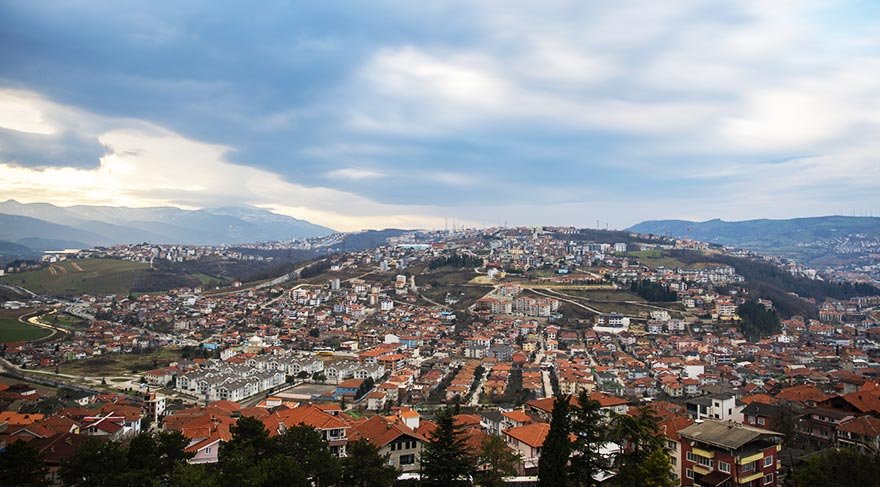 Adapazarı Maltepe’de 37 yıldır şehrin su ihtiyacını karşılayan su deposu 2018 yılında yıkılmayarak sosyal bir tesis haline dönüştürülmüş.