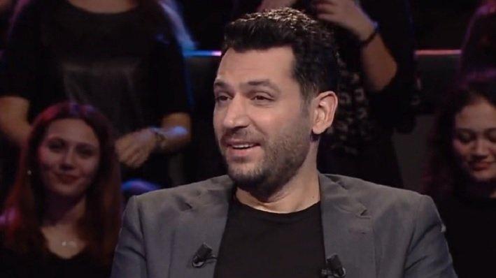 ABD’li karikatürist Jim Davis’in “Benim kafamda gökyüzü mavi, çimen yeşil ve kediler de …” şeklindeki sözü nasıl biter? Kim Milyoner Olmak İster