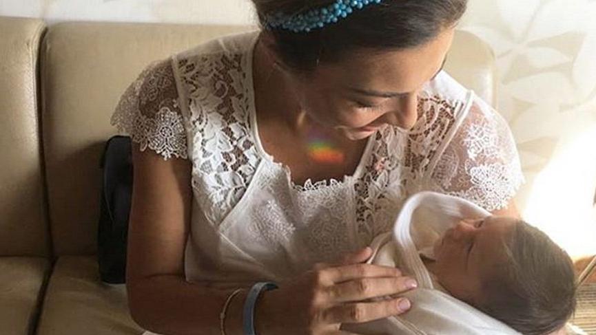 Burcu Kara: Hangi annenin çocuğu olmak isterdiniz?