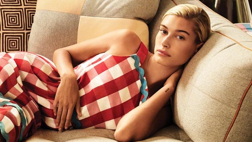 Hailey Baldwin Bieber ünlü bir markanın yüzü oldu