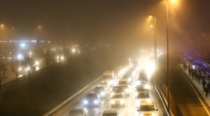 İstanbul da yoğun sis