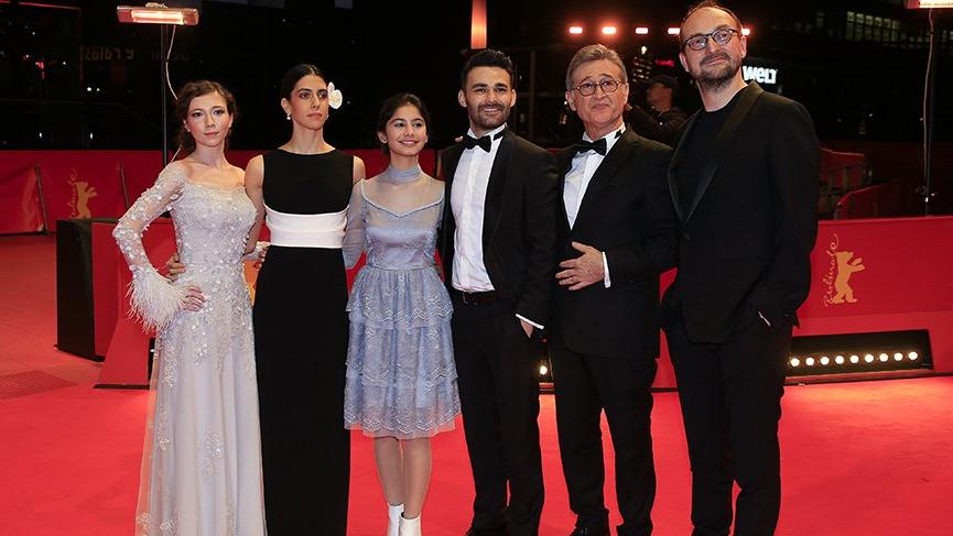 ‘Kız Kardeşler’ Berlin’de Altın Ayı için yarışıyor