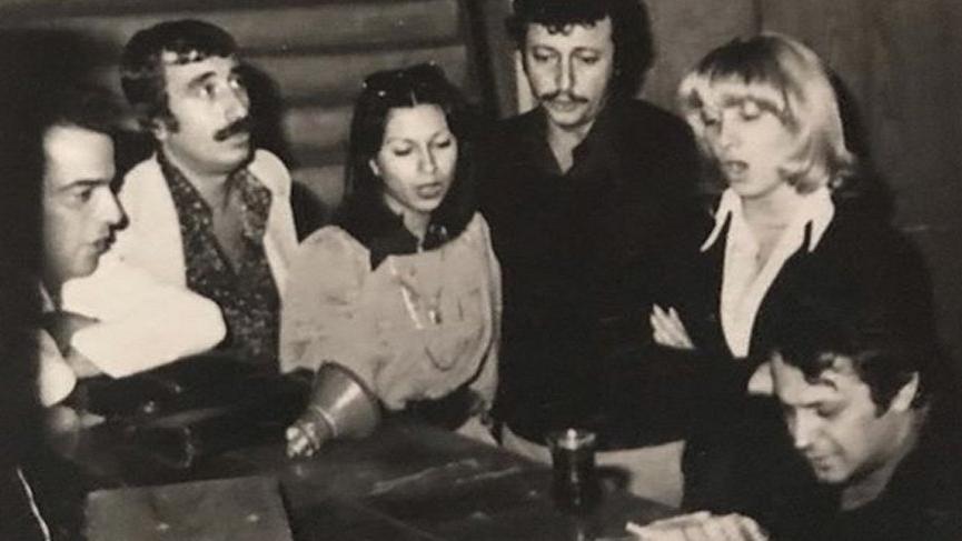 Nilgün Belgün 1976 yılına götürdü