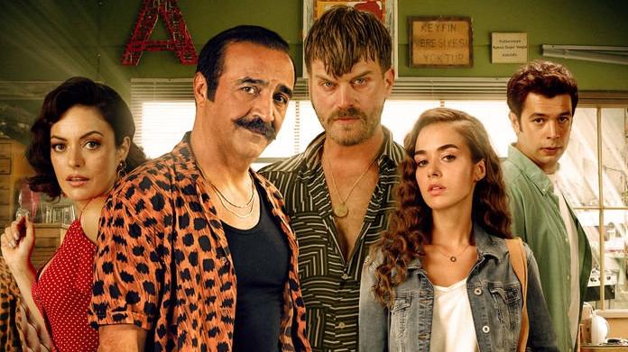 Organize İşler Sazan Sarmalı, açılışı 923 bin kişiyle yaptı