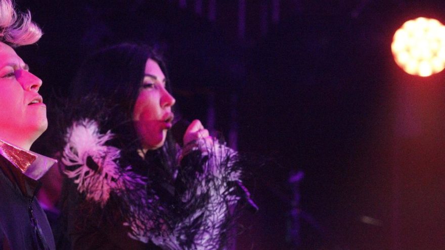 Hande Yener: Zamansız bir solistim