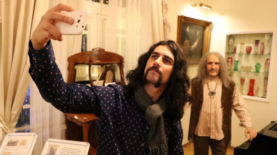 Barış Manço’nun ölüm yıl dönümünde evine ziyaretçi akını