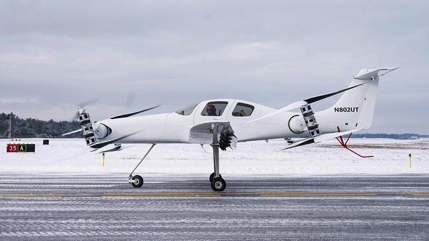 Dikey kalkabilen elektrikli ‘hava taksi’ test uçuşunu yaptı