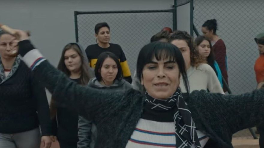 Avlu 34. yeni bölüm fragmanı geldi! Kudret, Deniz’i ortadan kaldırdığını düşünerek kutlama yapıyor