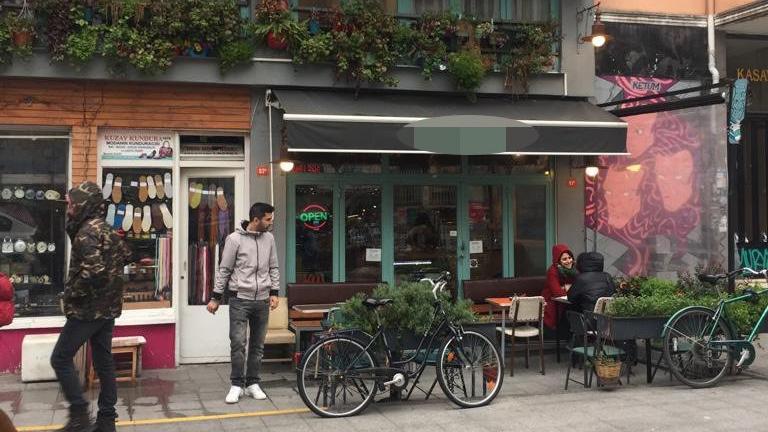 Kiminde kitap okumak, kiminde uzun süre sohbet etmek yasak…