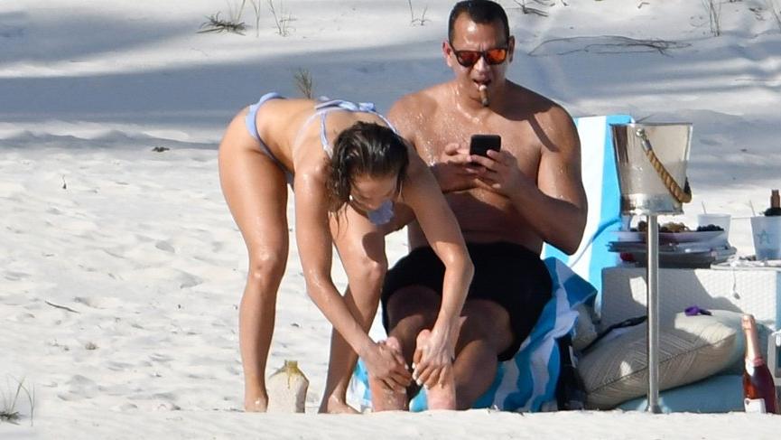 Aldatma sonrası şaşırtan görüntüler! Jennifer Lopez ve Alex Rodriguez…