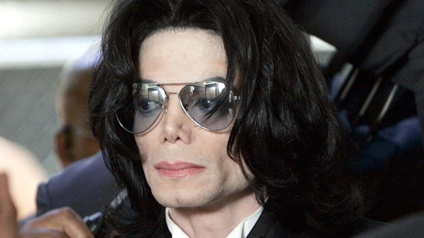 Radyolardan Michael Jackson’a cinsel taciz boykotu