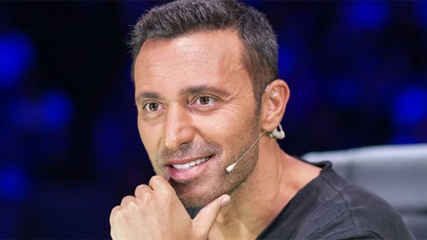 Mustafa Sandal: Bazen saçma sapan hatalar yapıyoruz