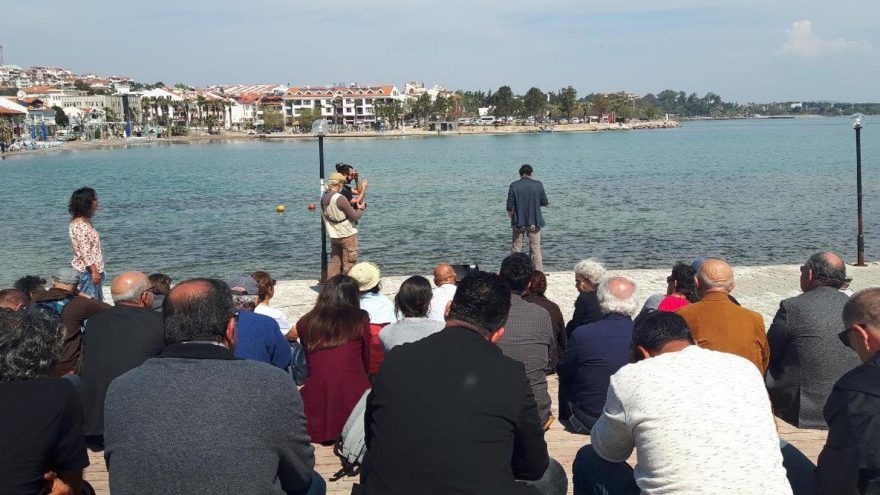 ’21 Mart Dünya Şiir Günü’nde denize karşı şiir okudular